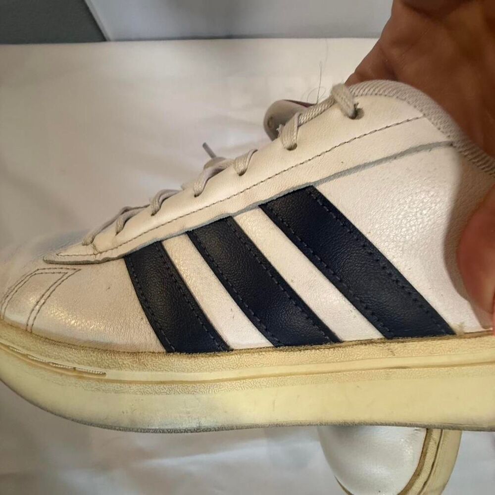 Adidas Men's White and Cream Trainers - Picture 6 of 6